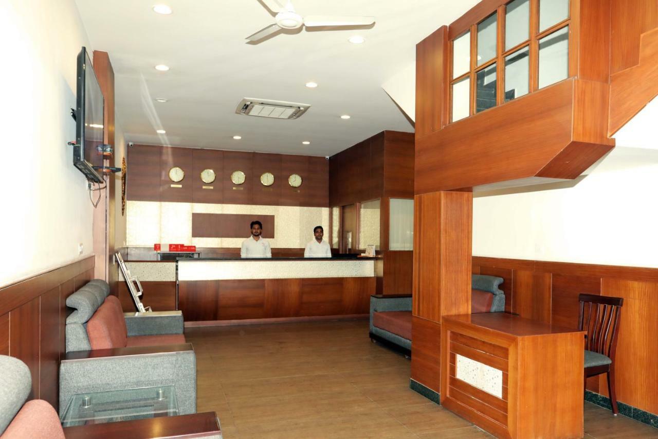 Traders Hotel - Kankanady, Mangalore Ngoại thất bức ảnh